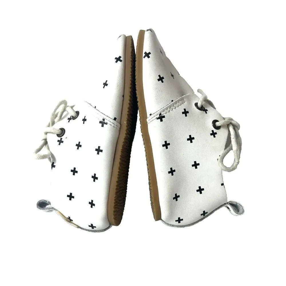 Piper Finn Little Kids Infants 7 Soft Leather White Cross Print Moccasin Lace Up